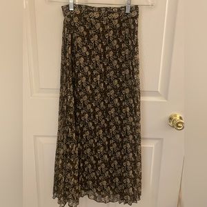 Floral Pleated Skirt